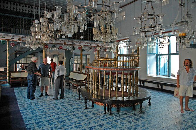 5 Days Private Kerala Tour Package by Saffron India Tours - Cochin on the last day: Chinese Fishing Nets, Jew Town, and Paradesi Synagogue