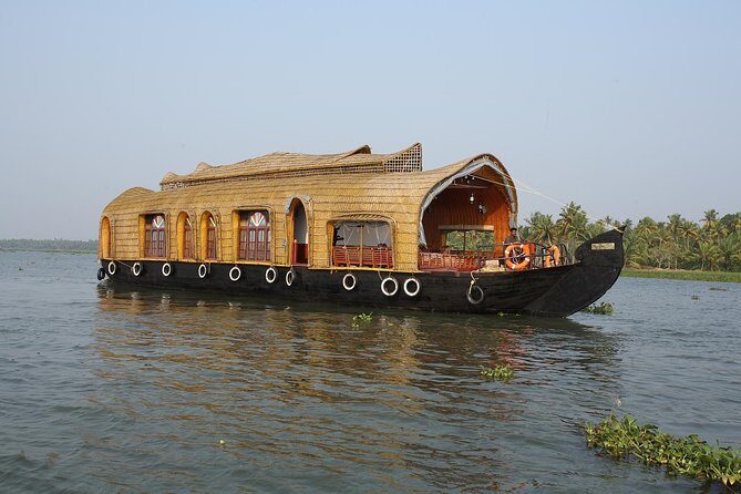 5 Days Private Kerala Tour with Houseboat by Sanguine Holidays - Why this 5-day Kerala route from Kochi is a smart mix