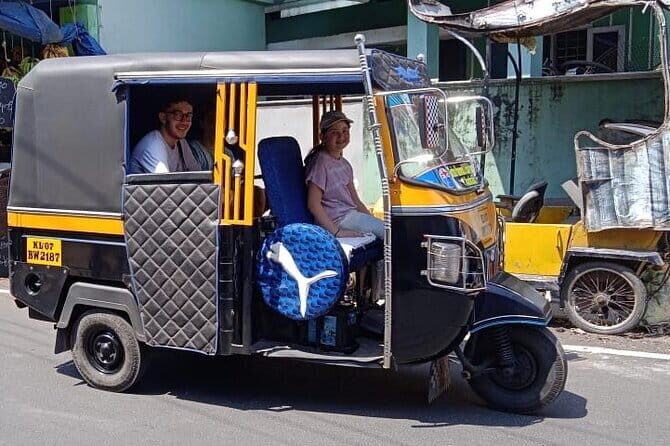Kochi Exclusive Local Sightseeing Tuk-Tuk Tour - Stop-by-Stop: Chinese Fishing Nets to Fort Kochi Beach