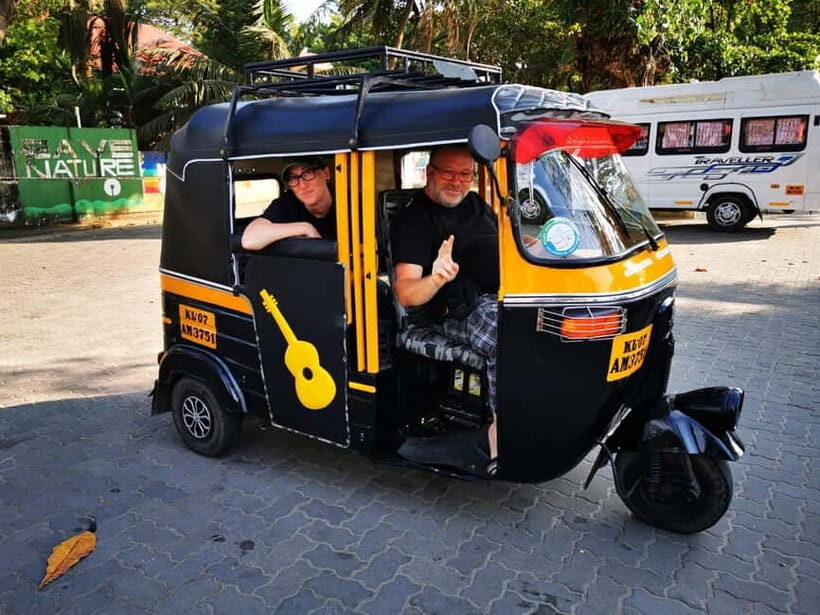 Kochi: Local Sightseeing Tuk-Tuk Tour - Santa Cruz Cathedral Basilica and Dhobi Khana Public Laundry
