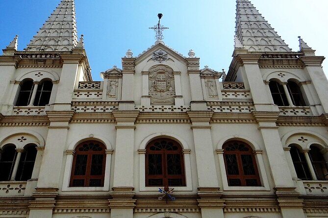 Kochi Private Tour: 3-Hour Fort Kochi and Mattancherry Walking Tour - Jew Town markets: what to look for in the street scene