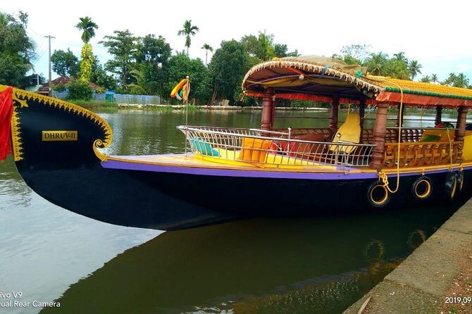 Kochi Private Tour: Kerala Backwater Shikara (Shaded Canoe Boat) Day Cruise - Lunch, Local Food, and Small Extras You Can Ask About