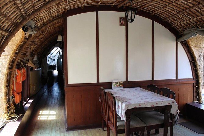 Kochi Private Tour: Overnight Alleppey Backwaters Houseboat Cruise - Day 2: breakfast checkout and the return to Kochi