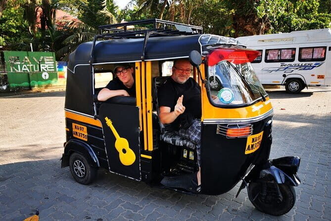 Kochi Sightseeing Tuk-Tuk Tour - Stop 5: Indo-Portuguese Museum for objects over speeches