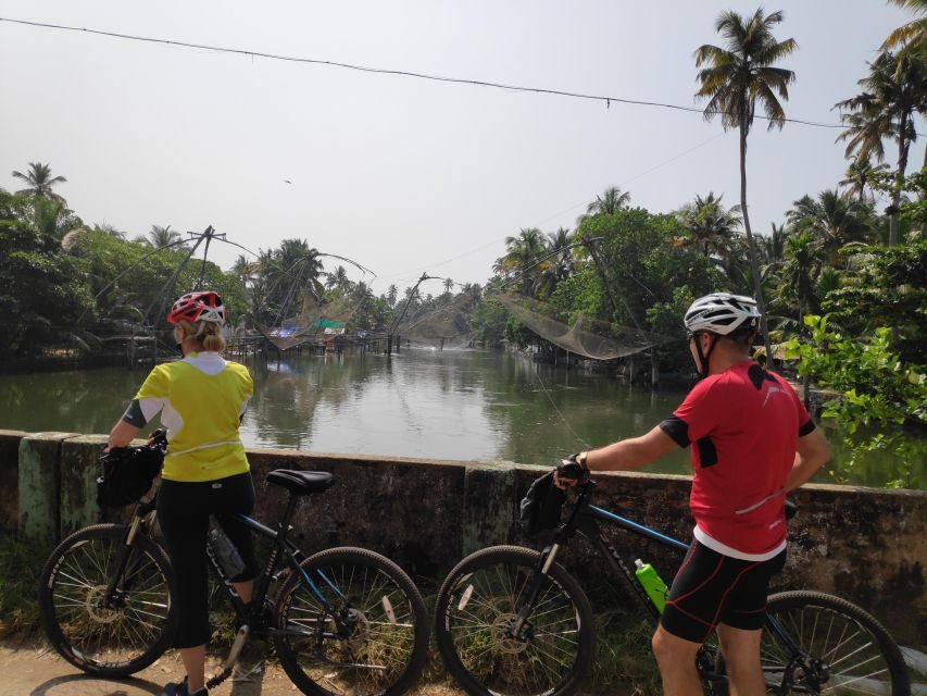Kochi to Marari/ Kumarakom/ Alleppey eBike/Cycling Tour - Anthakaranazhi Beach: where the stops start feeling scenic