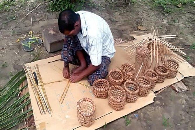Kumbalangi Village Sightseeing Tour - Coir making, crab catching, and farm visits: the hands-on portion