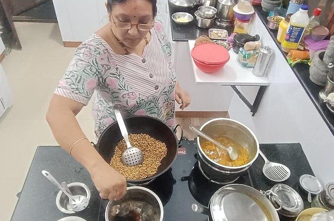 Private Traditional Home Cooking Class in Kochi with Archana - The meal: sitting down after cooking (and eating it hot)